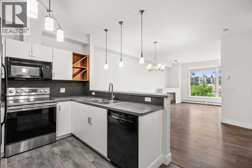 Single Family House for Sale in   A Street SW Altadore Calgary 