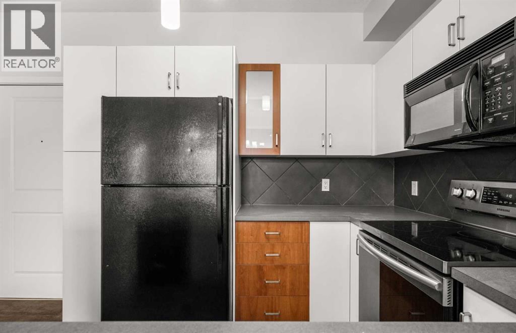 Single Family House for Sale in   A Street SW Altadore Calgary 