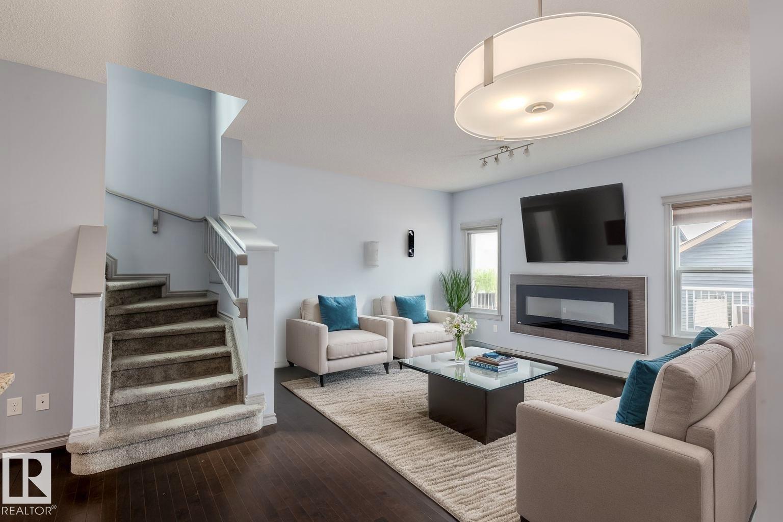 Photo 6 of 3543 Weidle Wy Sw Sw, Edmonton AB