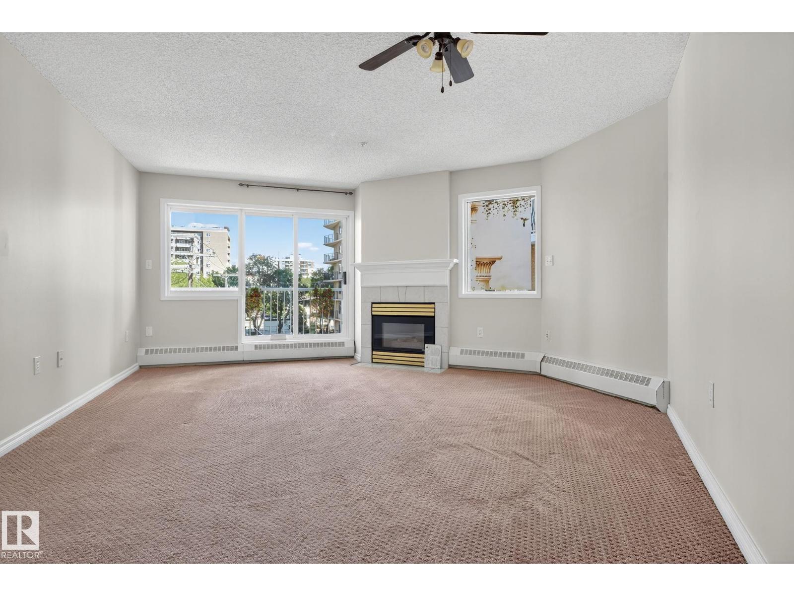 Photo 17 of 405 11716 100 Av Nw, Edmonton AB