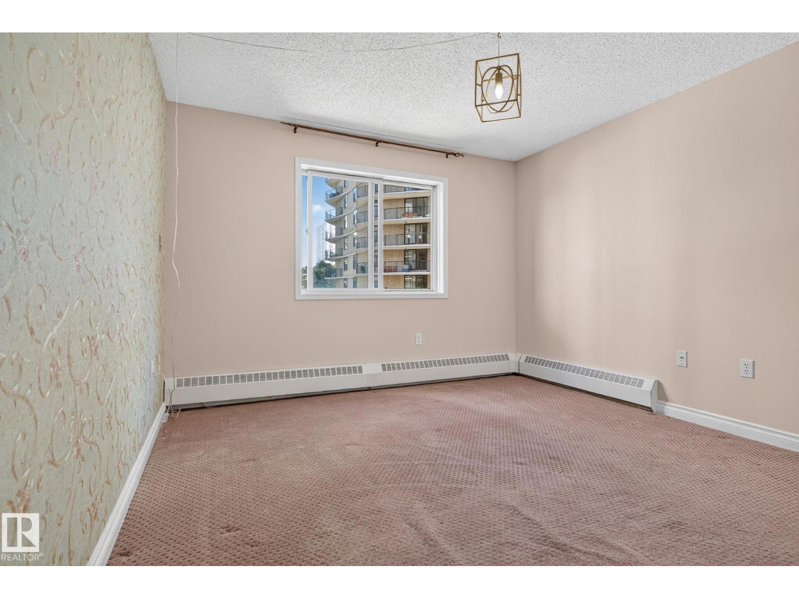 Photo 16 of 405 11716 100 Av Nw, Edmonton AB