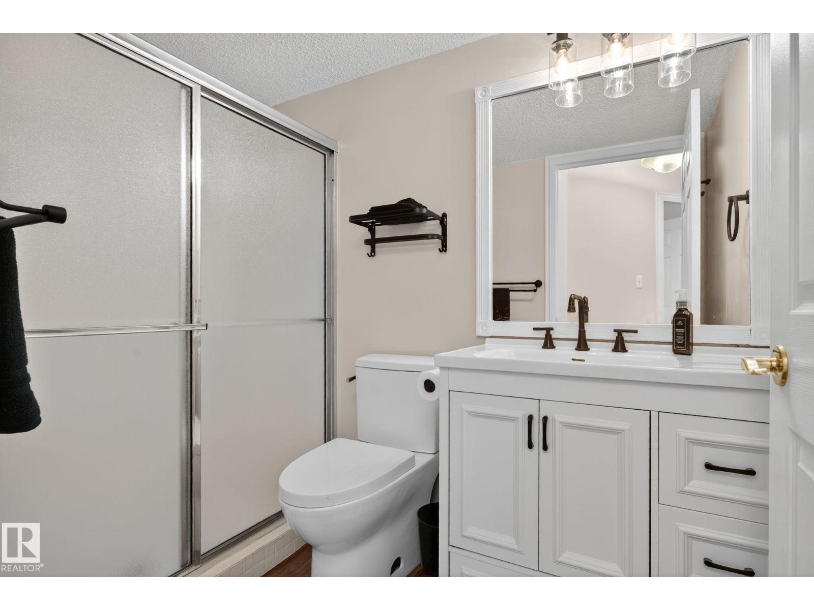 Photo 34 of 405 11716 100 Av Nw, Edmonton AB