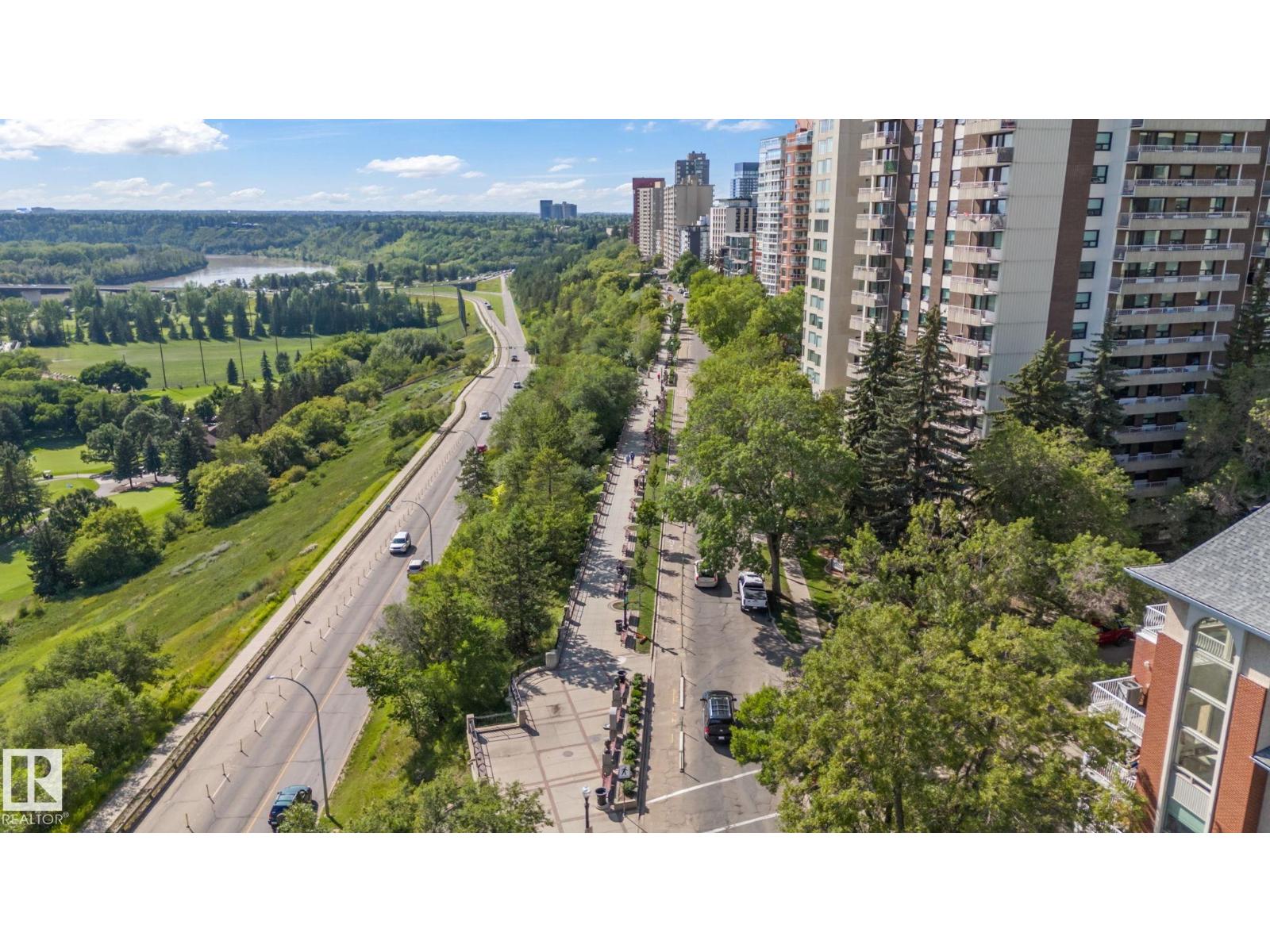 Photo 9 of 405 11716 100 Av Nw, Edmonton AB