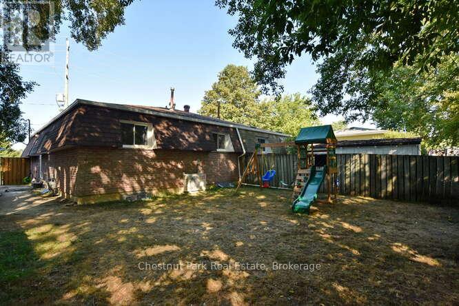 Photo 40 of 83 Katherine Street, Collingwood ON