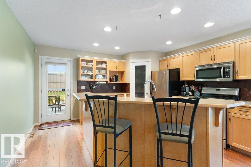 Photo 11 of 55 Ridgehaven Cr, Sherwood Park AB