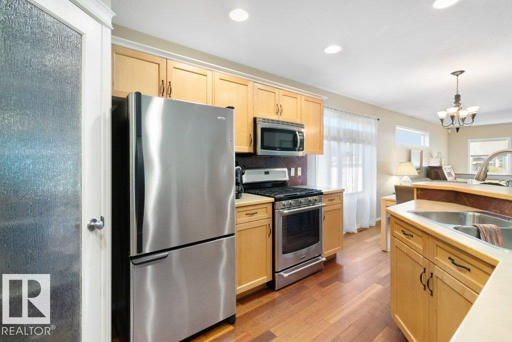 Photo 14 of 55 Ridgehaven Cr, Sherwood Park AB
