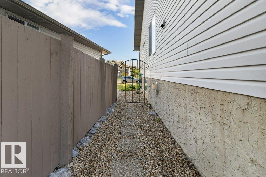 Photo 38 of 55 Ridgehaven Cr, Sherwood Park AB