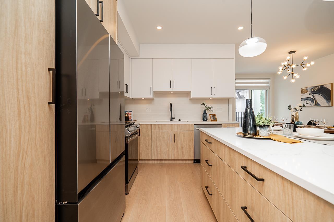 Photo 13 of 1 2525 156 Street, Surrey BC