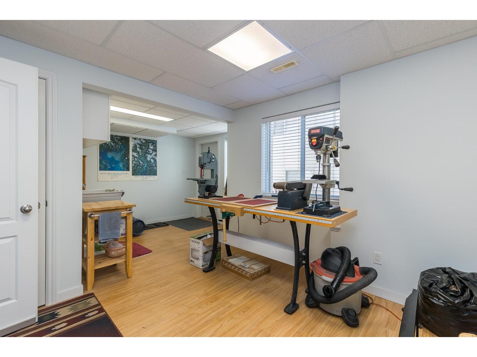 Photo 37 of 32415 Badger Avenue, Mission BC