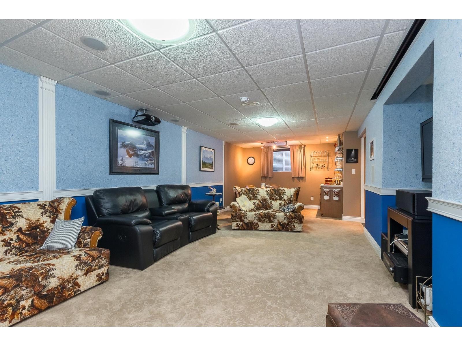 Photo 34 of 32415 Badger Avenue, Mission BC