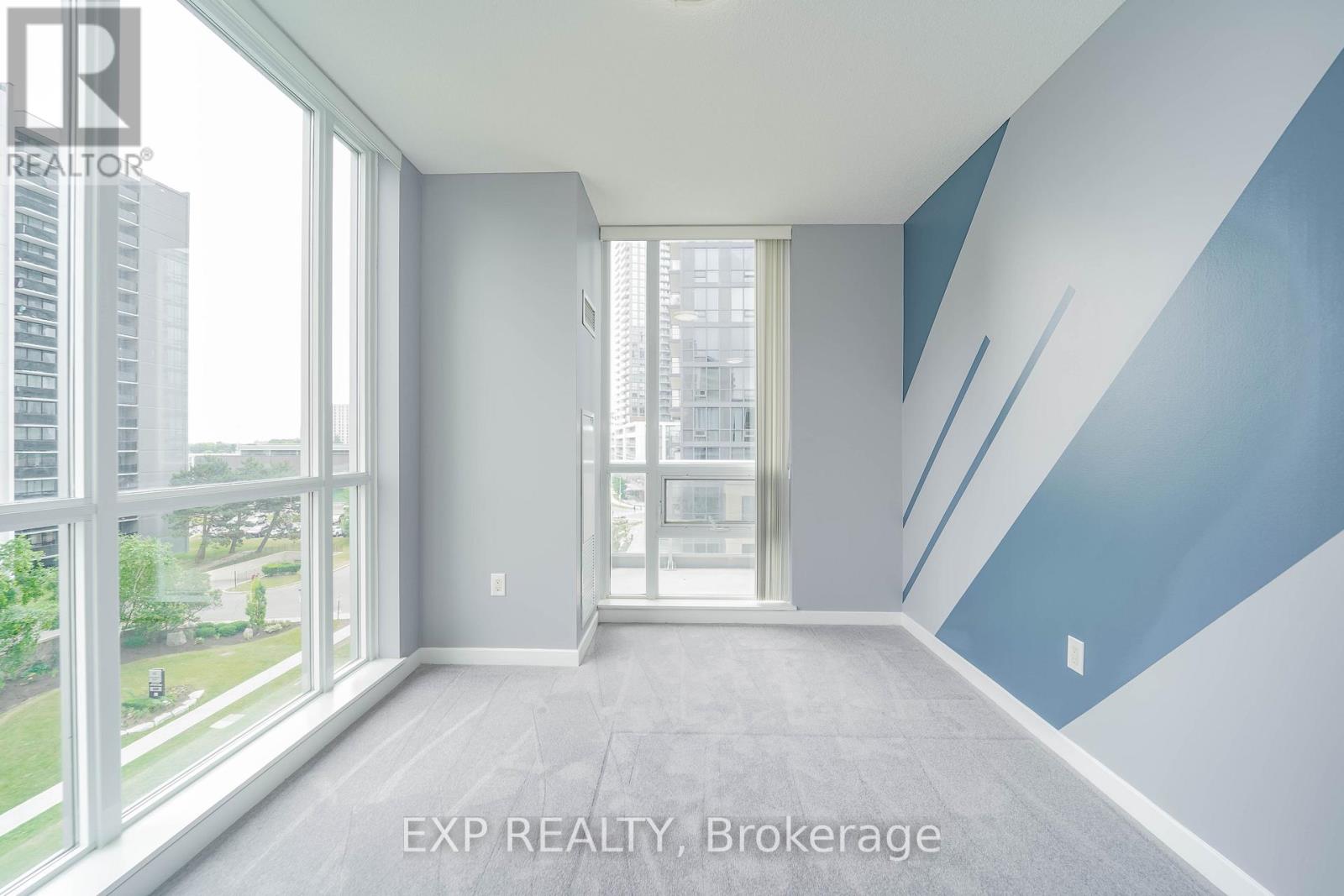 Photo 21 of 408 62 Forest Manor Road, Toronto ON