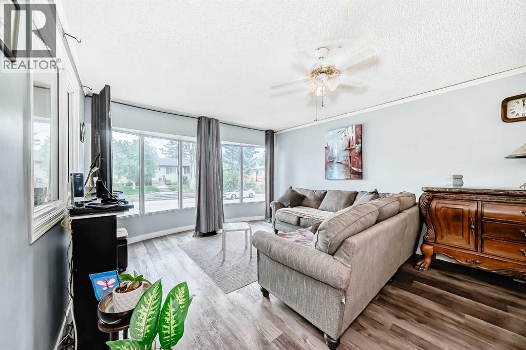 Single Family House Bi-level for Sale in  Maryvale Way NE Marlborough Calgary 