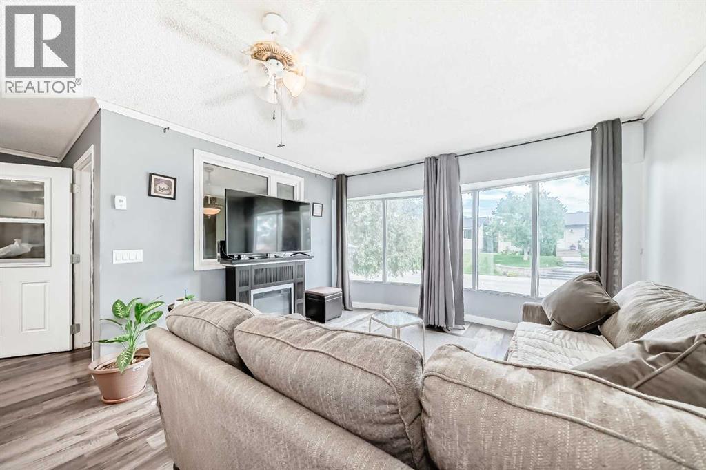 Single Family House Bi-level for Sale in  Maryvale Way NE Marlborough Calgary 