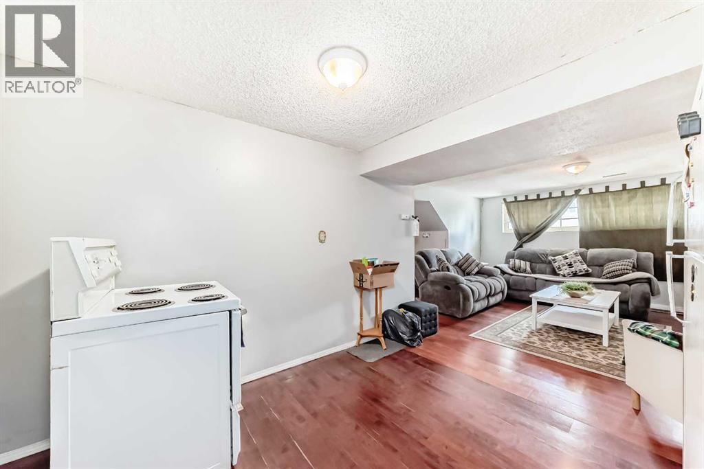 Single Family House Bi-level for Sale in  Maryvale Way NE Marlborough Calgary 