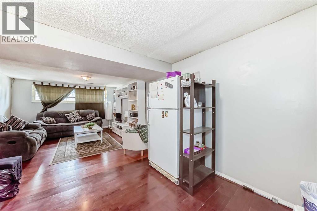 Single Family House Bi-level for Sale in  Maryvale Way NE Marlborough Calgary 