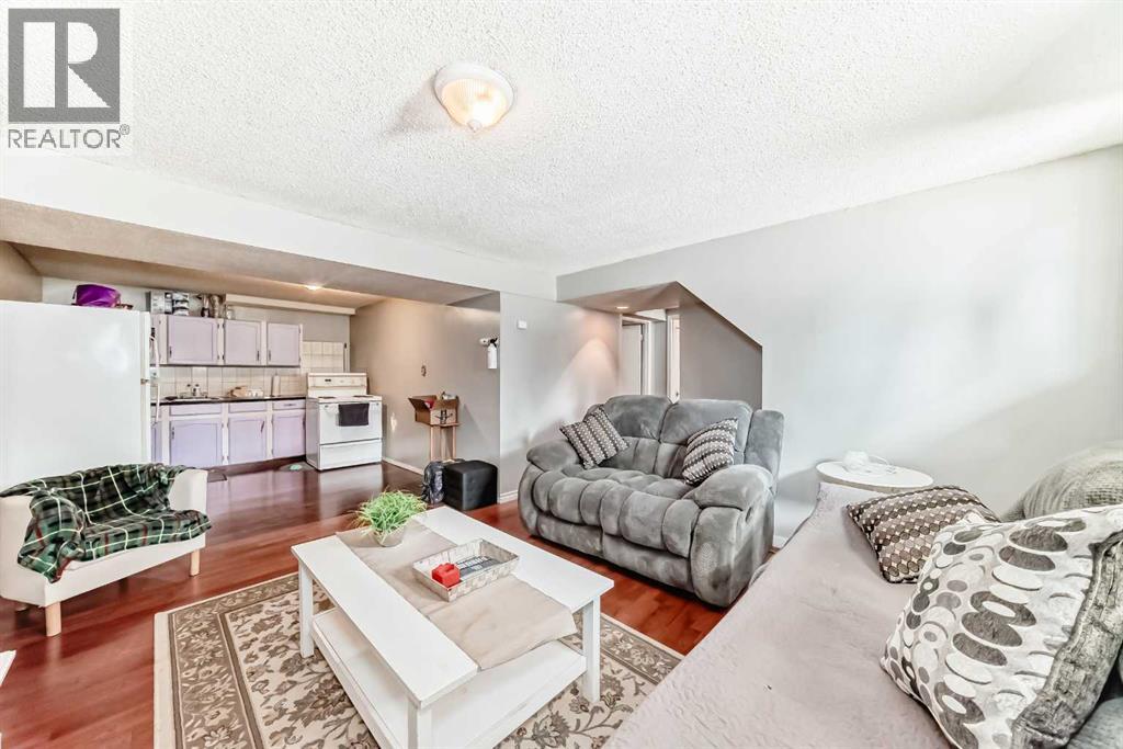 Single Family House Bi-level for Sale in  Maryvale Way NE Marlborough Calgary 