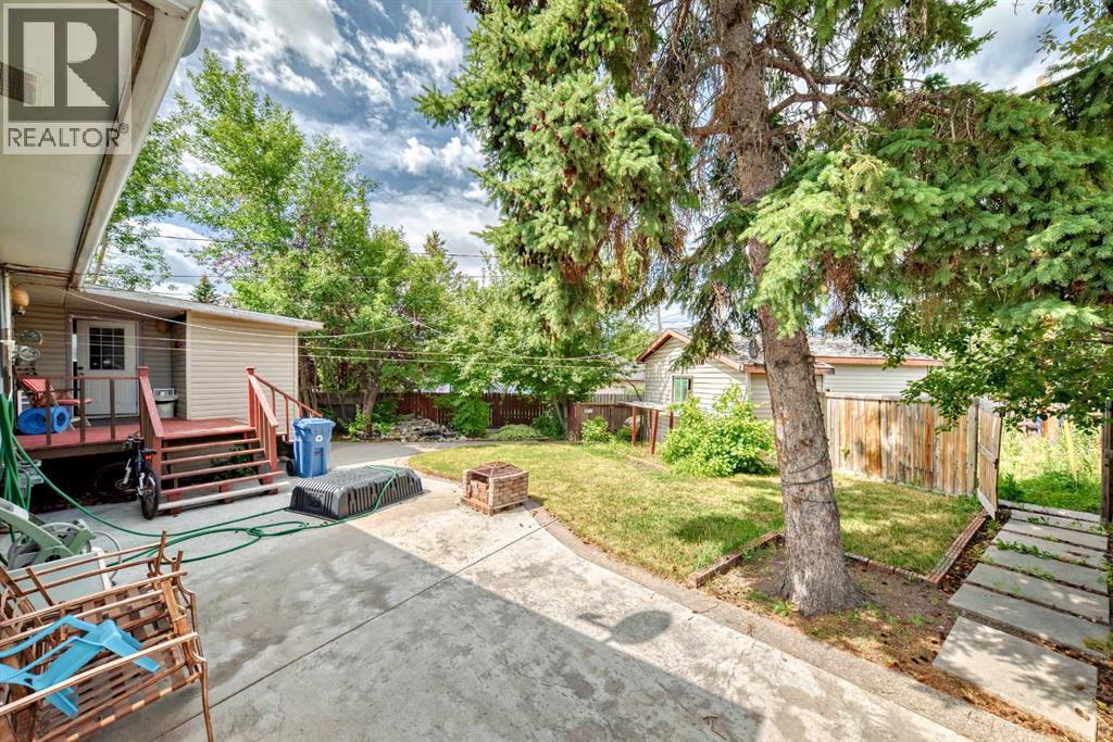 Single Family House Bi-level for Sale in  Maryvale Way NE Marlborough Calgary 