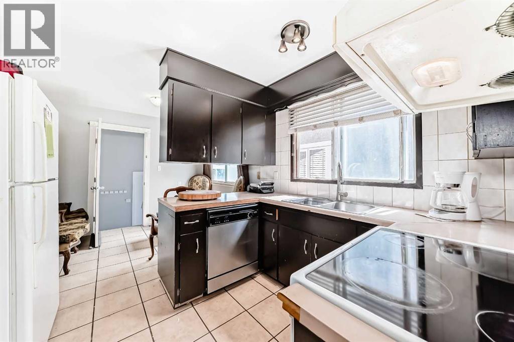 Single Family House Bungalow for Sale in  Whiteside Crescent NE Whitehorn Calgary 