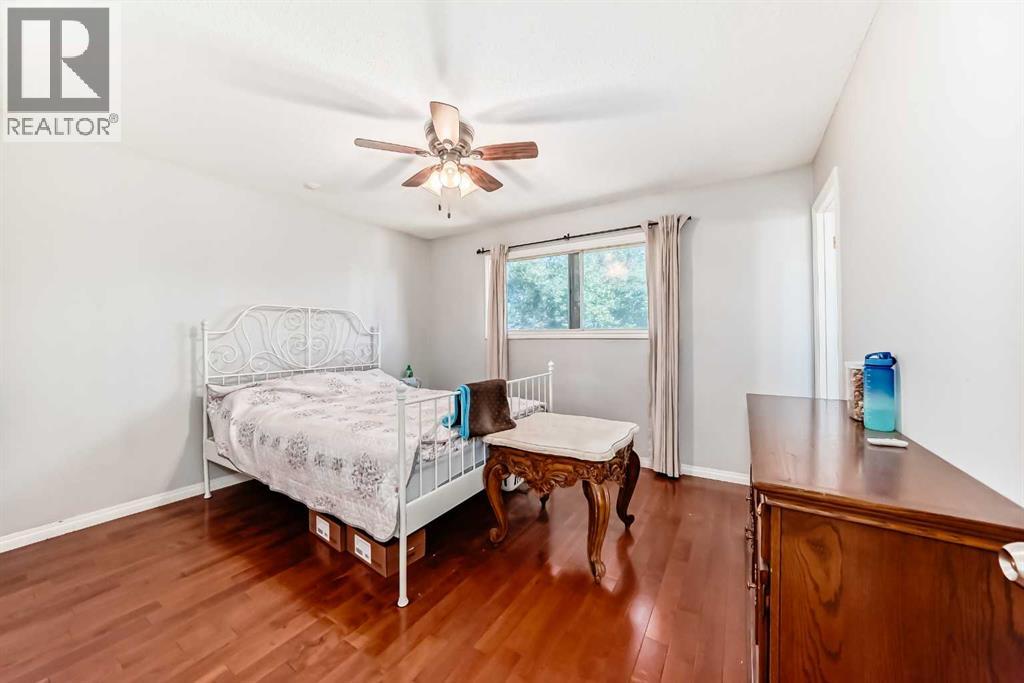 Single Family House Bungalow for Sale in  Whiteside Crescent NE Whitehorn Calgary 