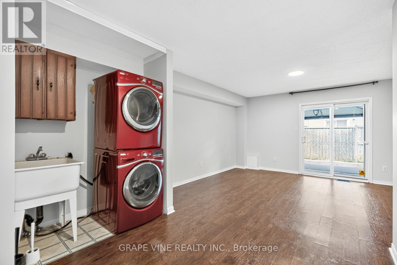 Photo 18 of 21 Scout Street, Ottawa ON