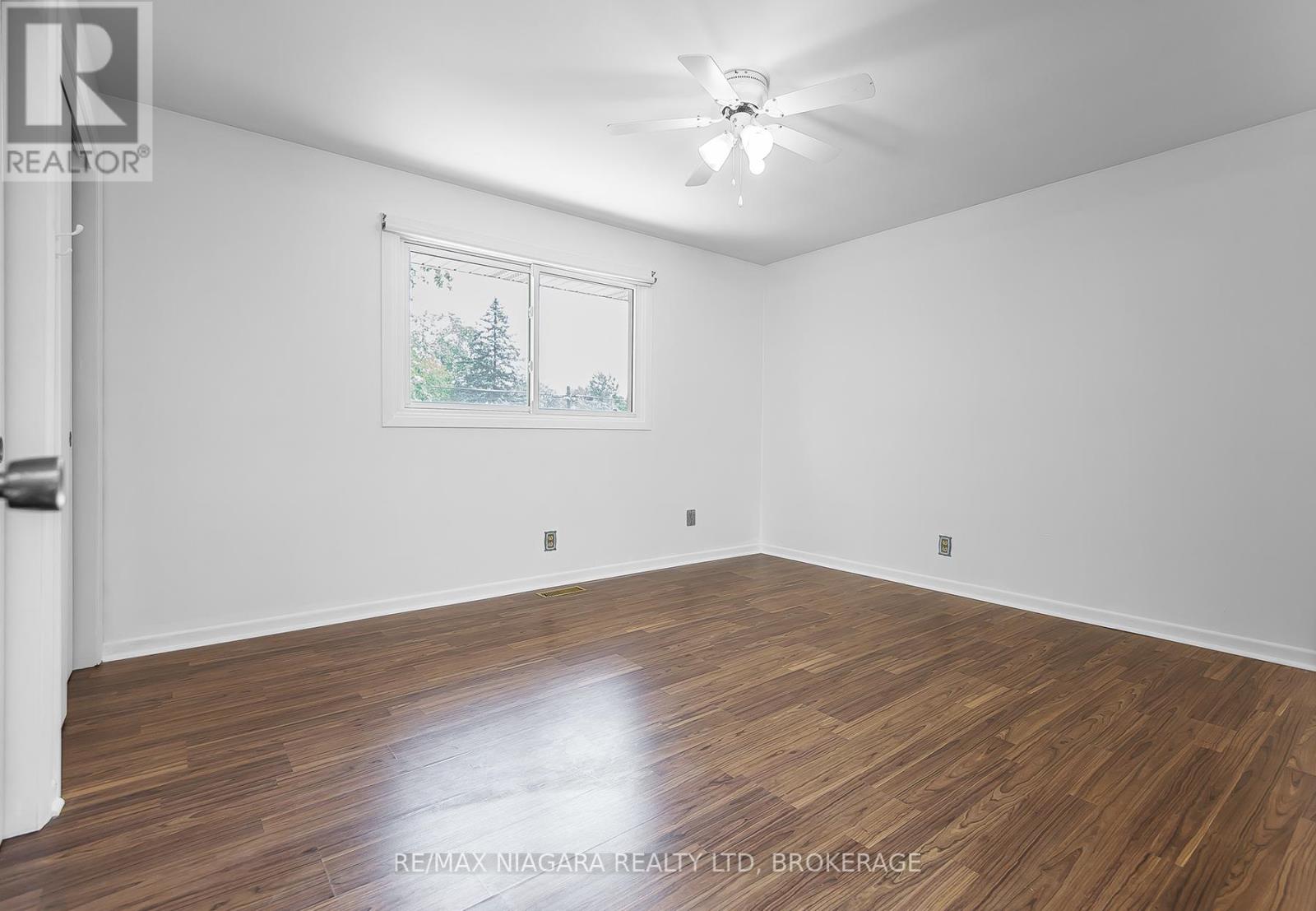 Photo 24 of 800 Ferndale Avenue, Fort Erie ON