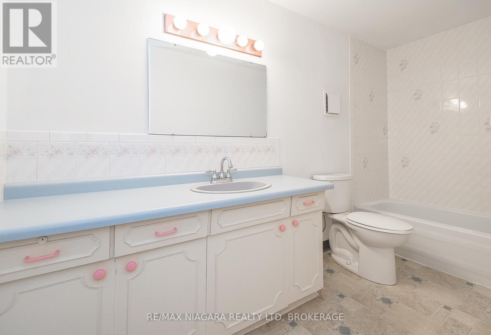 Photo 31 of 800 Ferndale Avenue, Fort Erie ON
