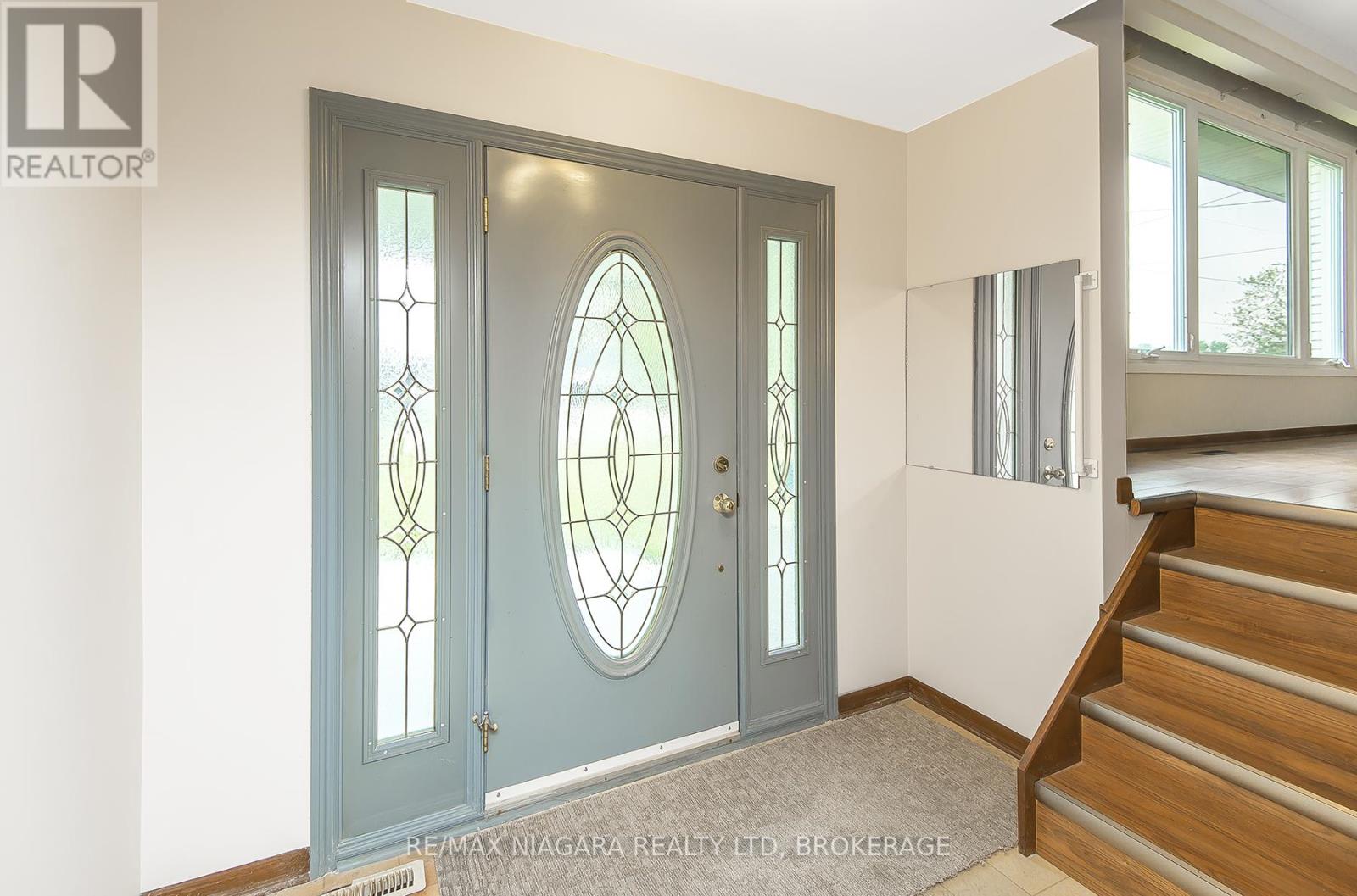 Photo 8 of 800 Ferndale Avenue, Fort Erie ON