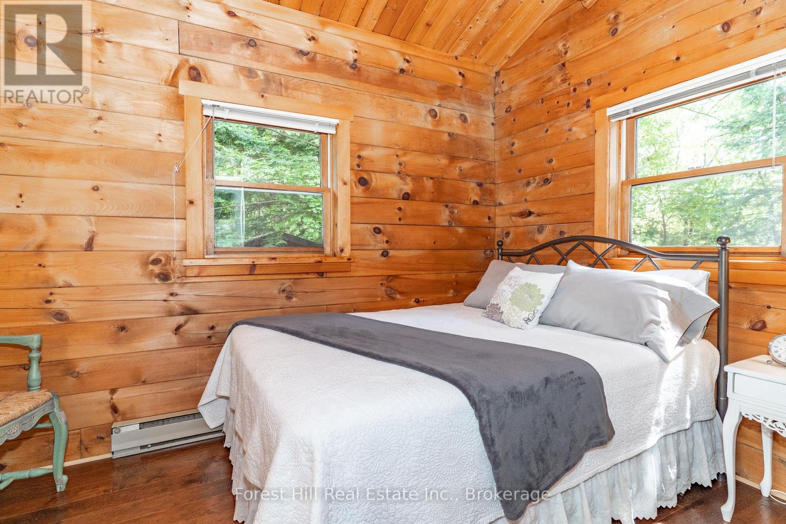 Photo 24 of 29 2324 Hwy 141 Beaumont Bay Rd Road, Muskoka Lakes ON