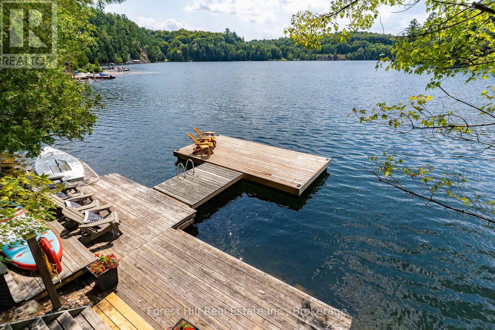 Photo 1 of 29 2324 Hwy 141 Beaumont Bay Rd Road, Muskoka Lakes ON