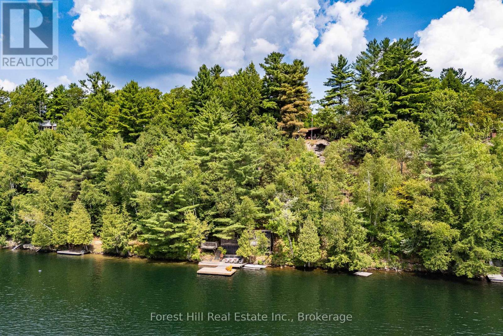 Photo 15 of 29 2324 Hwy 141 Beaumont Bay Rd Road, Muskoka Lakes ON