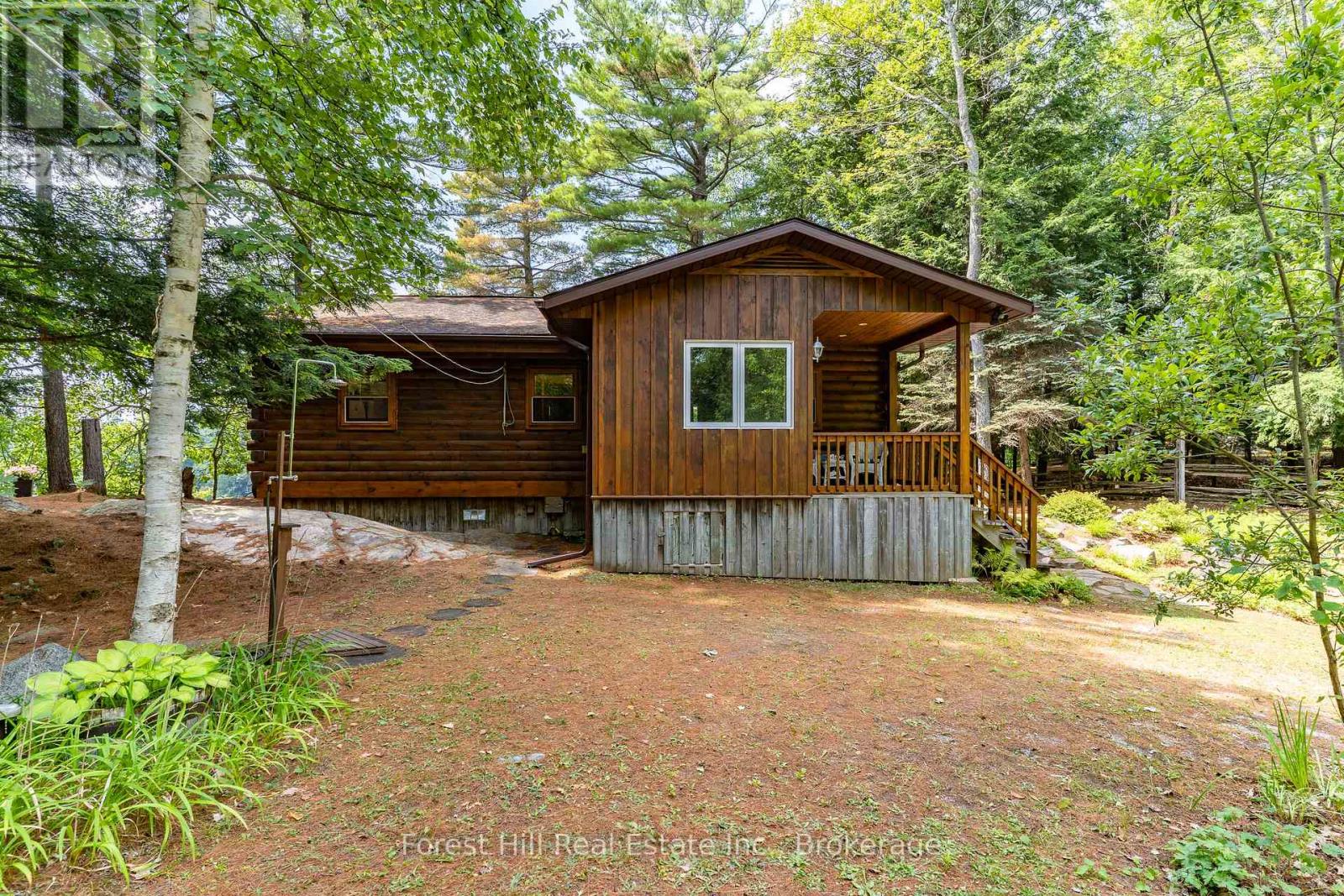 Photo 22 of 29 2324 Hwy 141 Beaumont Bay Rd Road, Muskoka Lakes ON