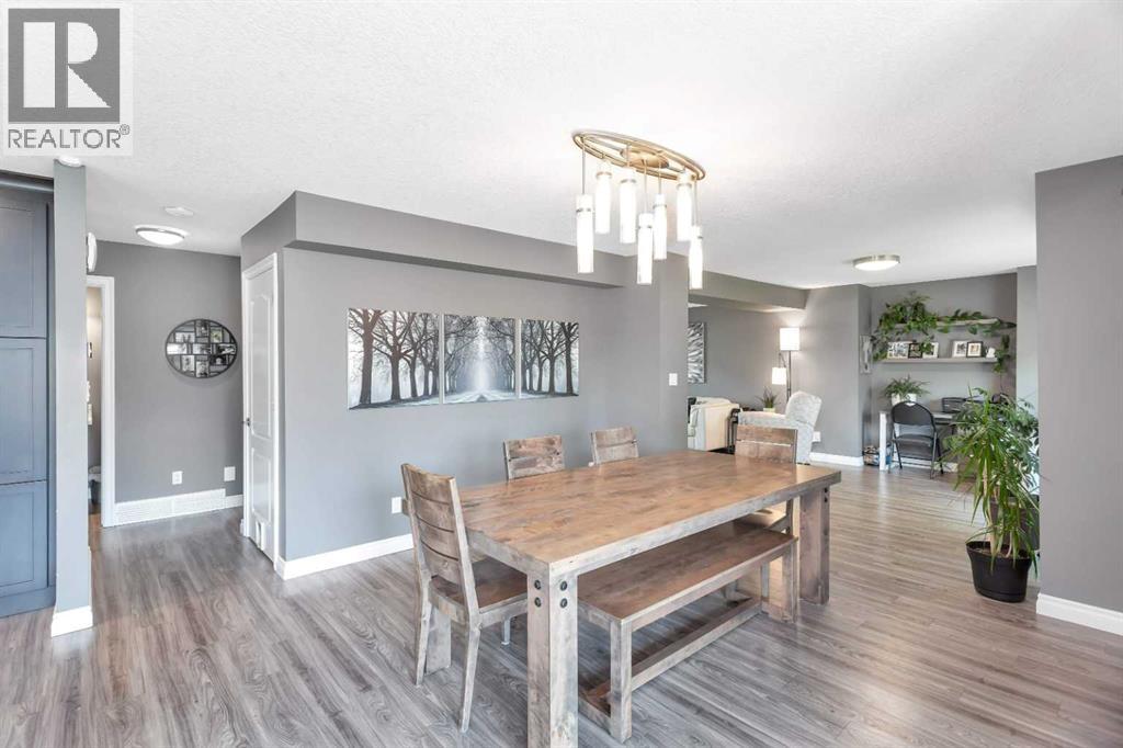 Photo 13 of 116 Armitage Close, Red Deer AB