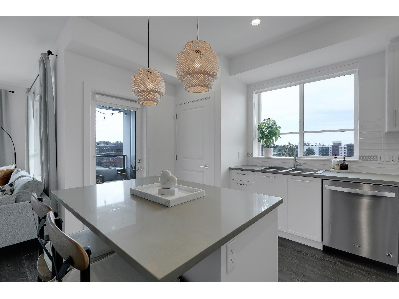 Photo 13 of B 508 20834 80 Avenue, Langley BC