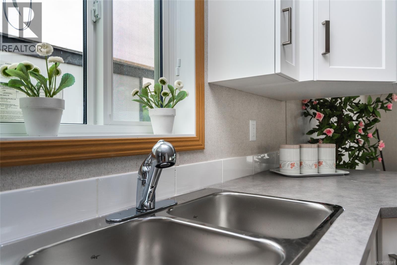 29 731 Marine Dr, Ucluelet