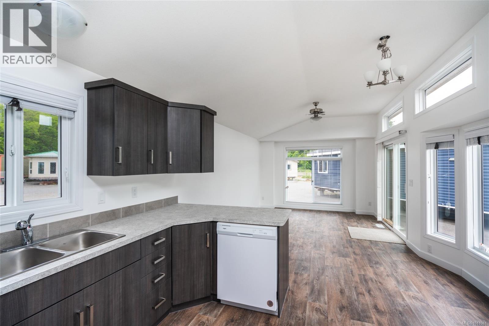 29 731 Marine Dr, Ucluelet