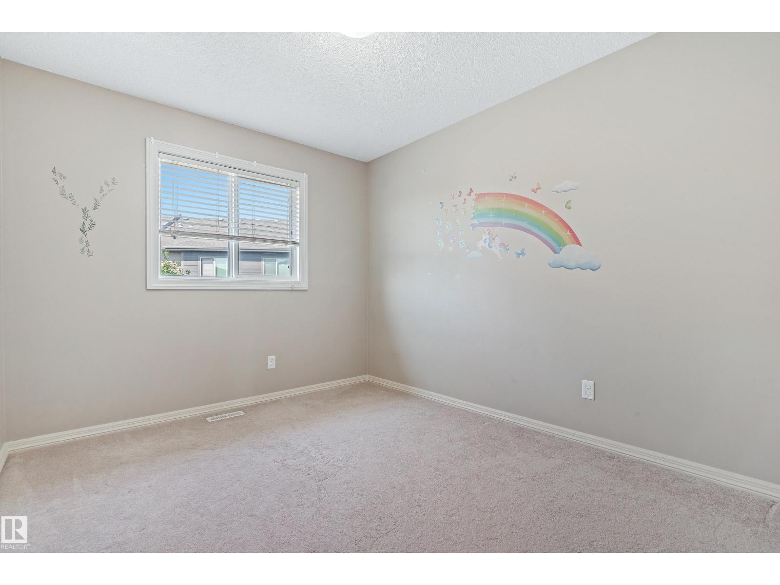 Photo 3 of 1301 Cunningham Dr Sw, Edmonton AB