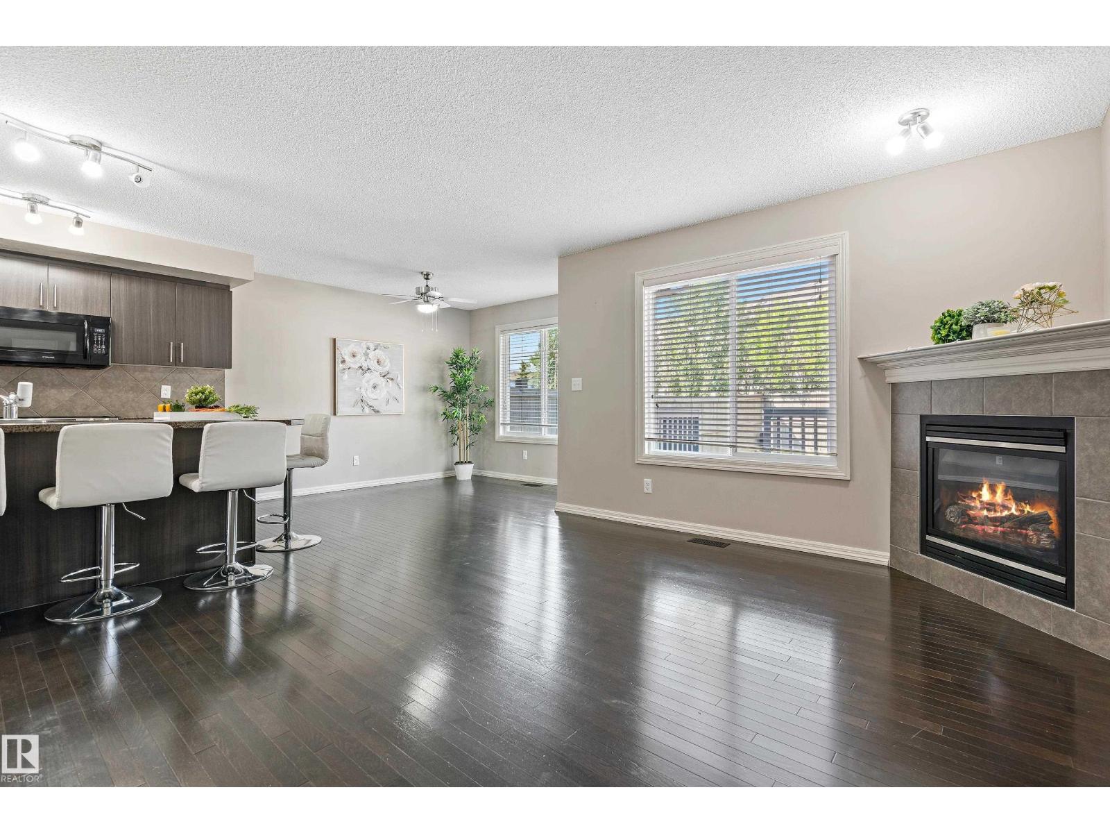 Photo 23 of 1301 Cunningham Dr Sw, Edmonton AB