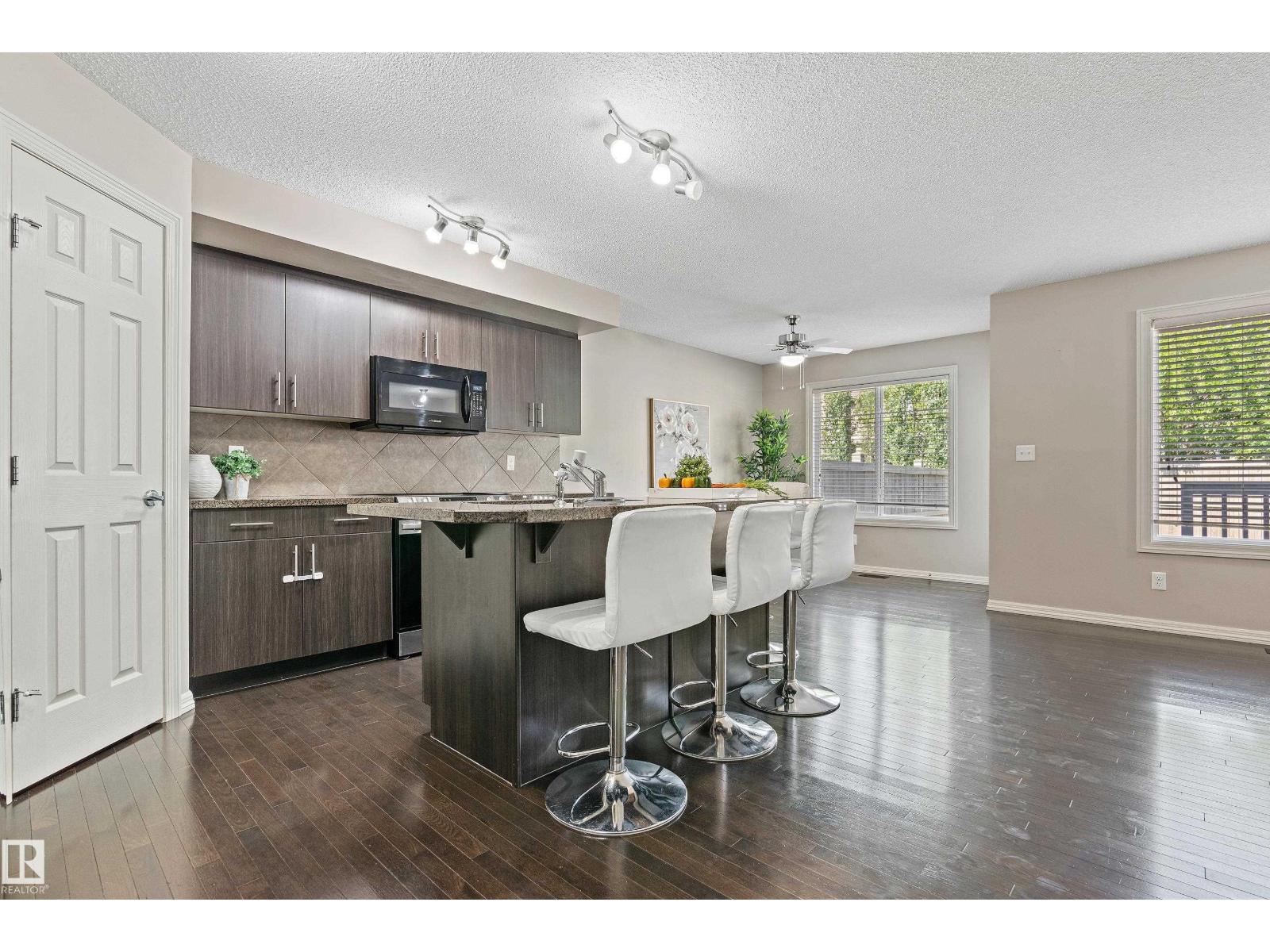 Photo 30 of 1301 Cunningham Dr Sw, Edmonton AB