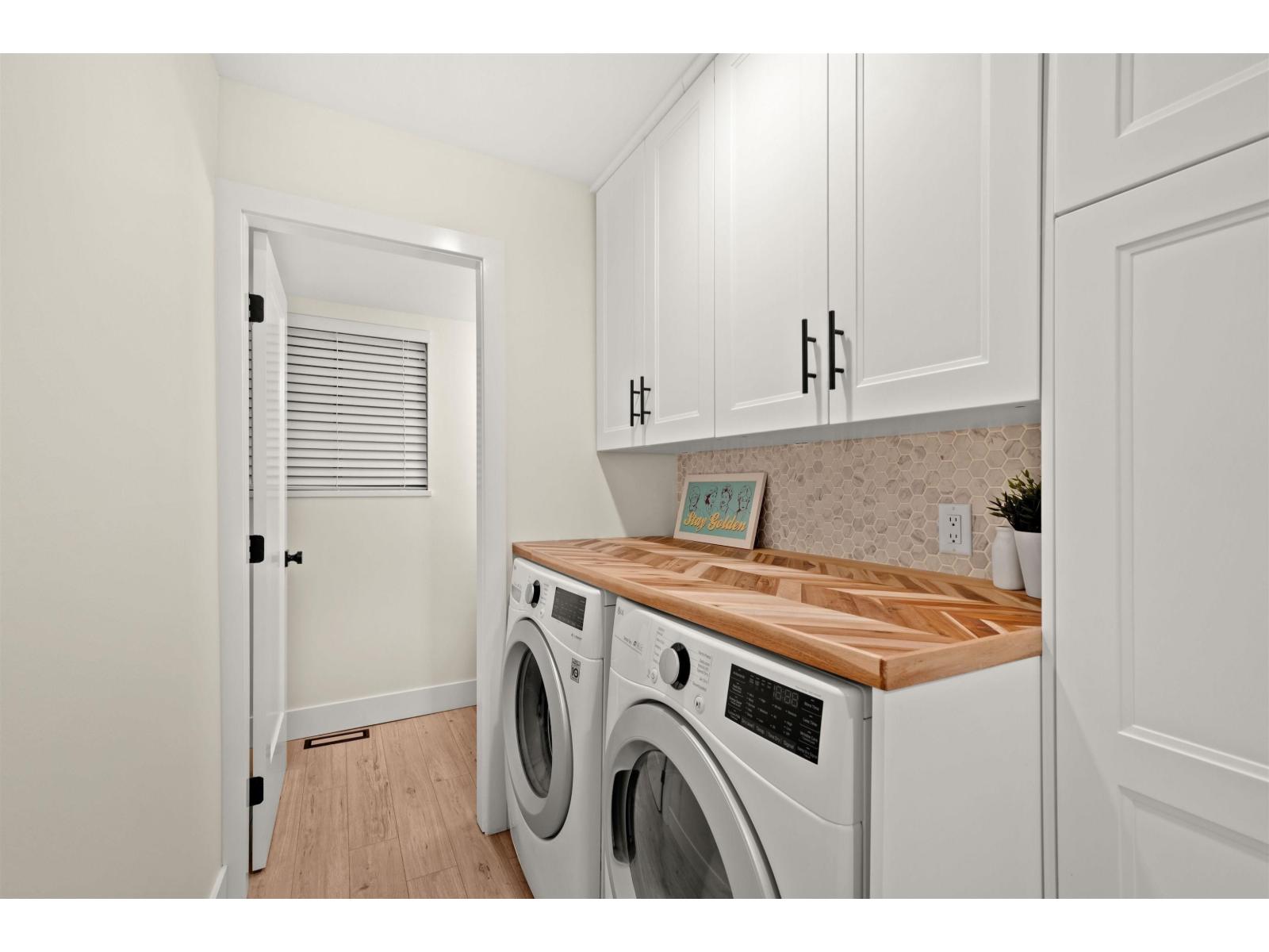 Photo 22 of 4657 208 A Street, Langley BC