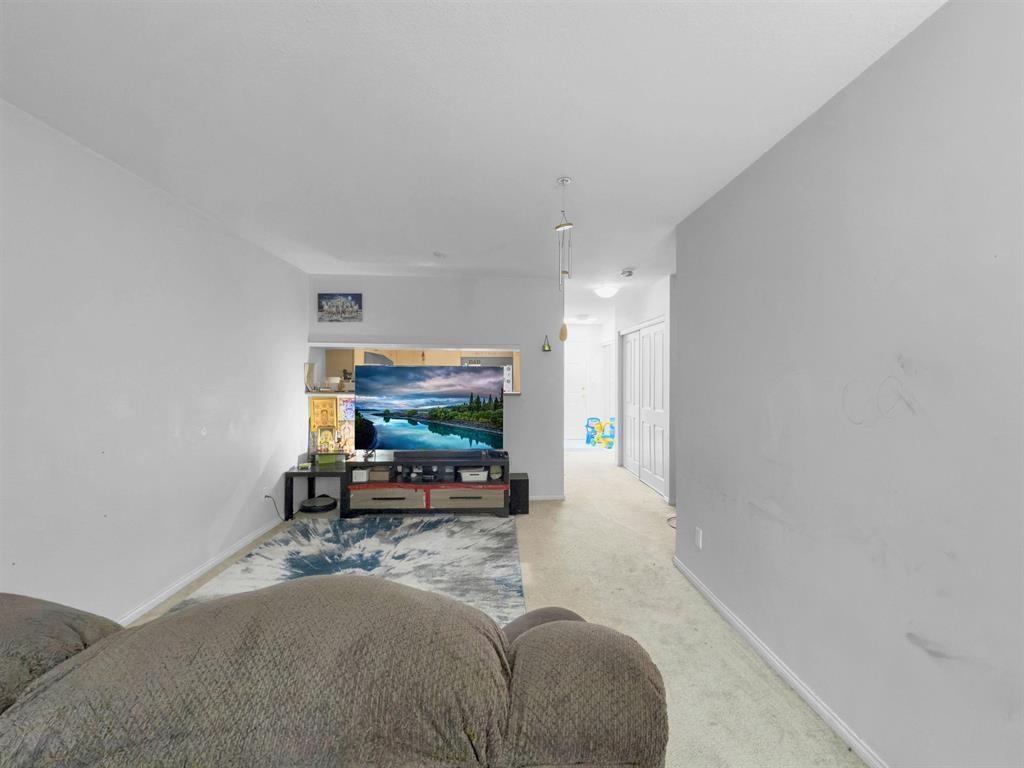 Photo 9 of 24 9977 138 Street, Surrey BC