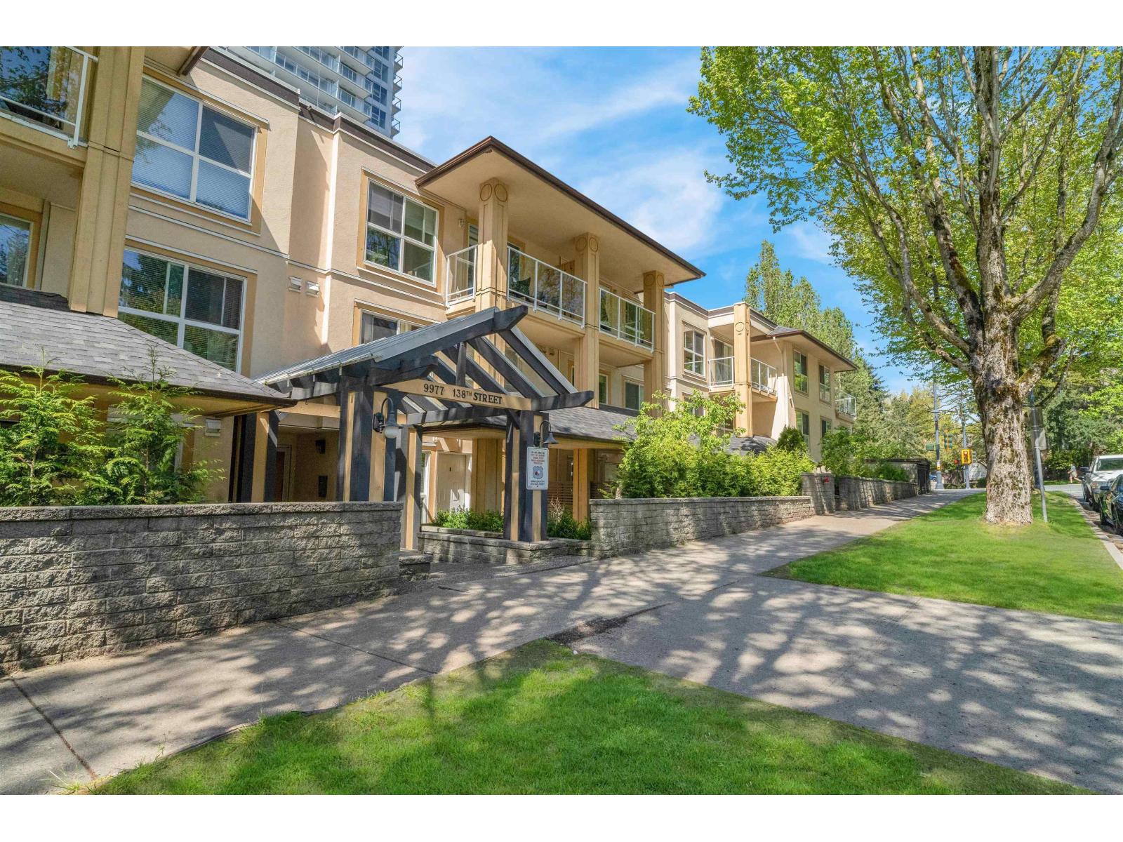 Photo 2 of 24 9977 138 Street, Surrey BC
