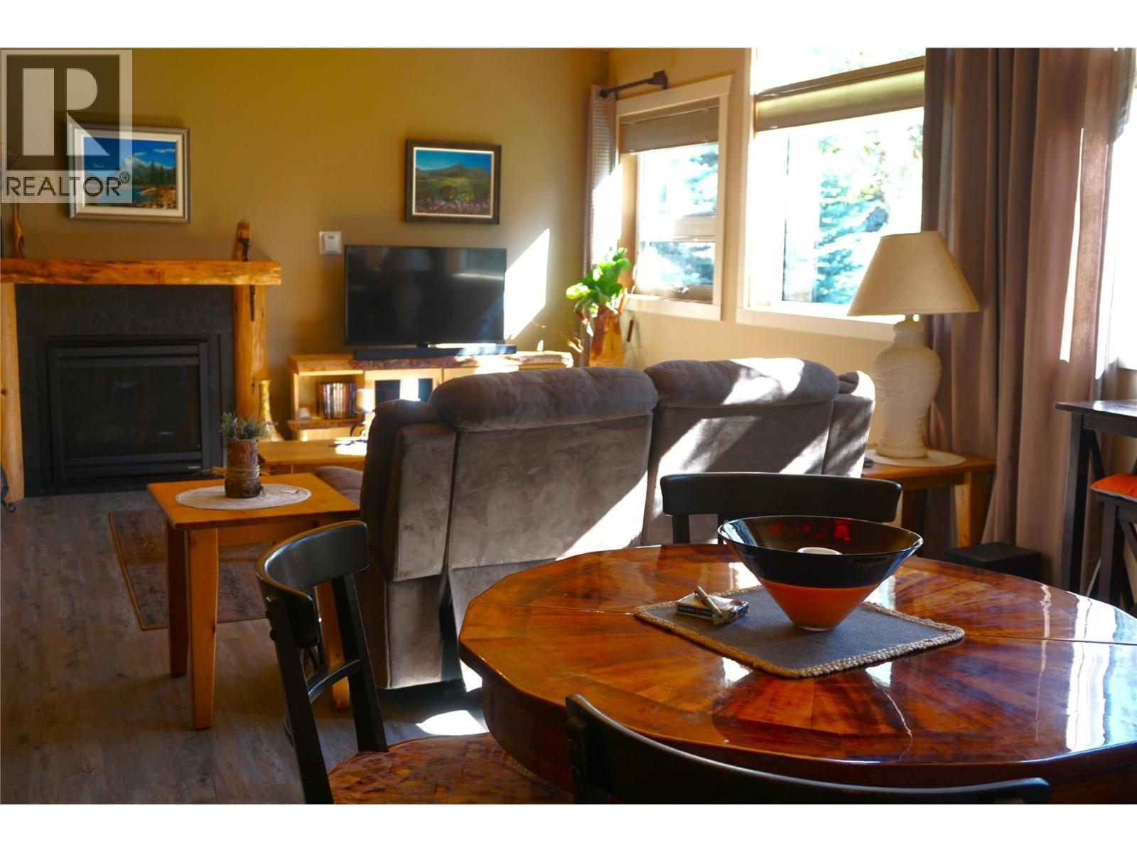 5011 Fairway Drive, Fairmont Hot Springs
