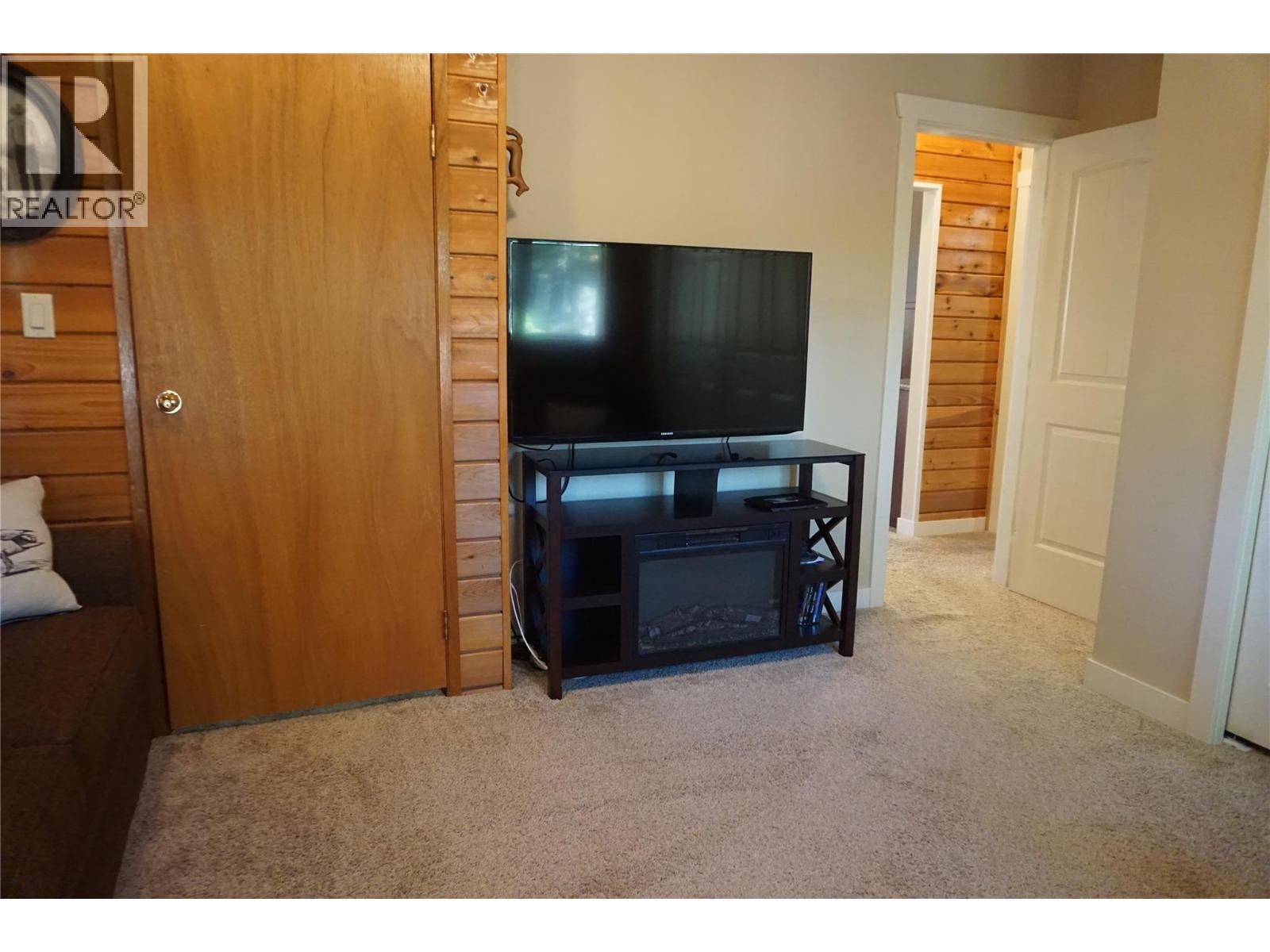 5011 Fairway Drive, Fairmont Hot Springs