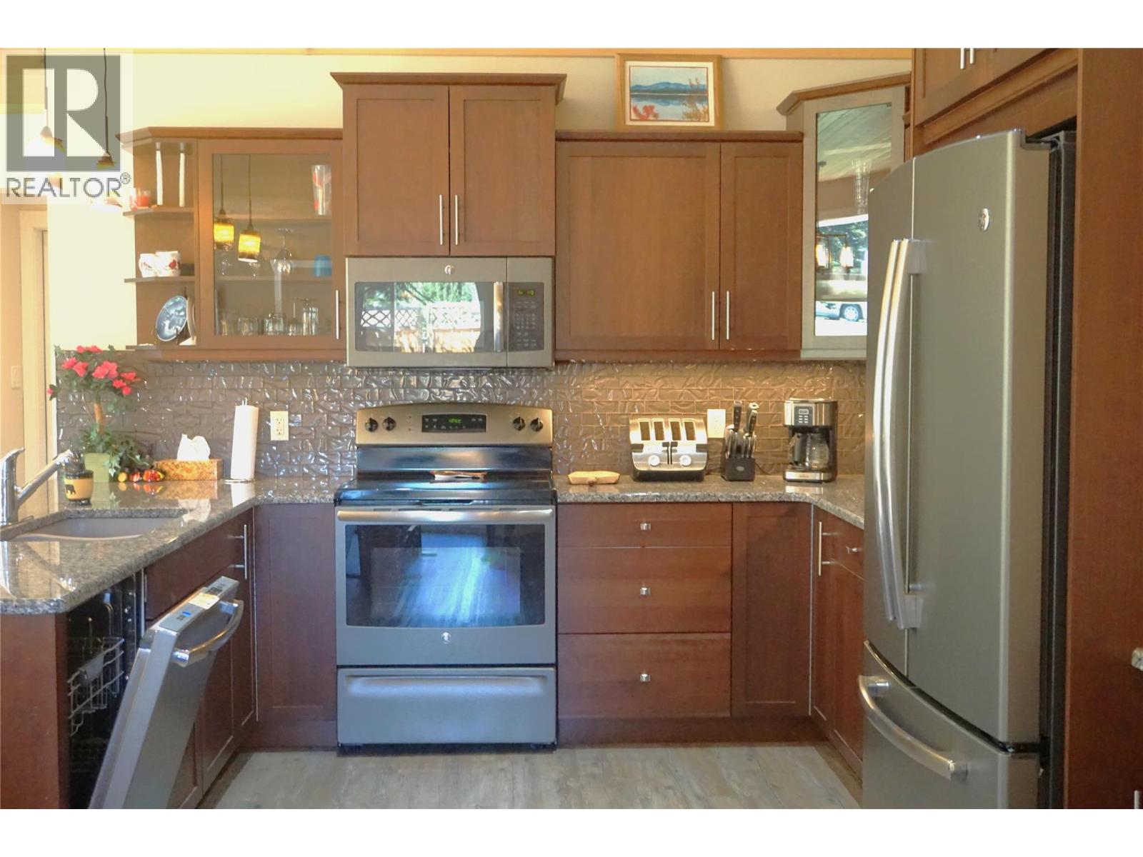 5011 Fairway Drive, Fairmont Hot Springs