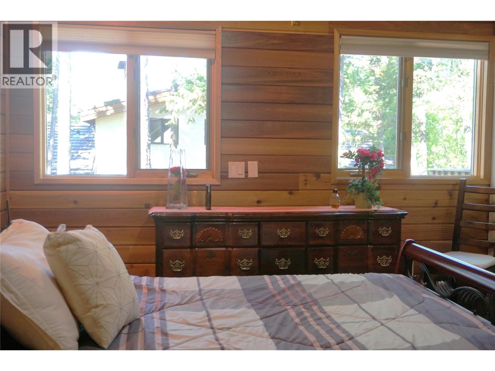 5011 Fairway Drive, Fairmont Hot Springs
