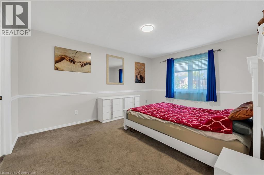 Photo 3 of 4473 Christopher Court, Beamsville ON