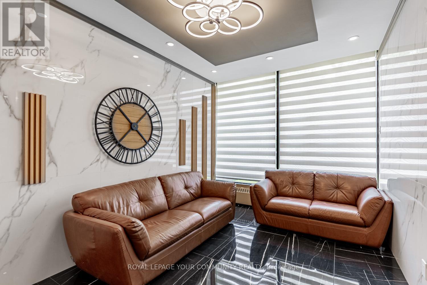 Photo 23 of 912 10 Sunny Glenway, Toronto ON