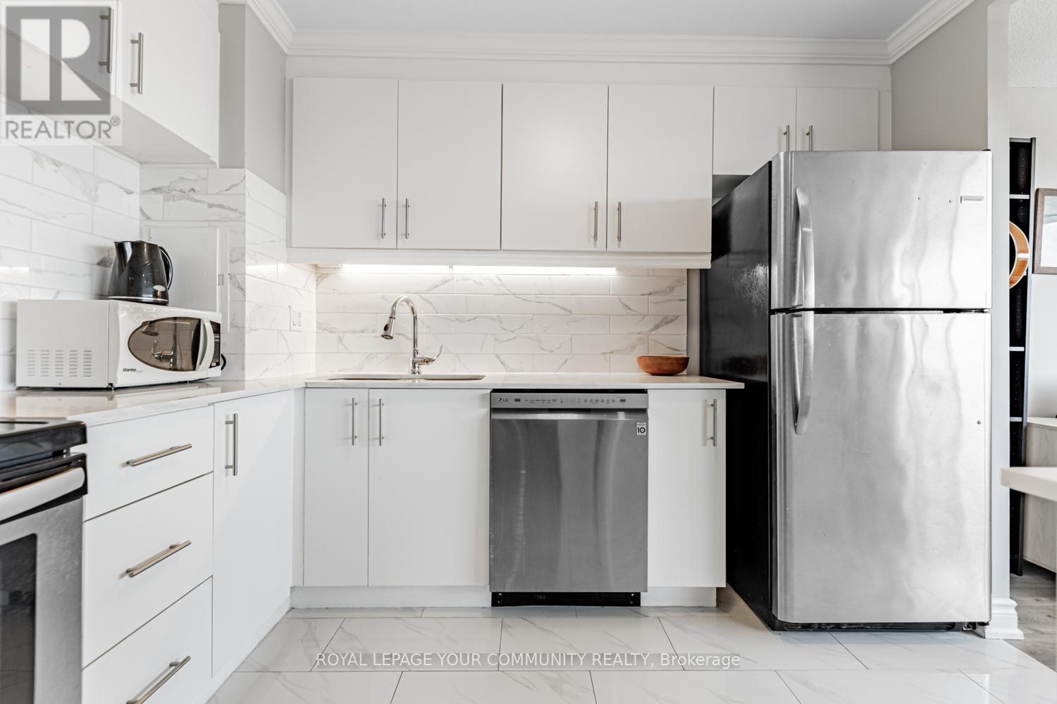 Photo 22 of 912 10 Sunny Glenway, Toronto ON