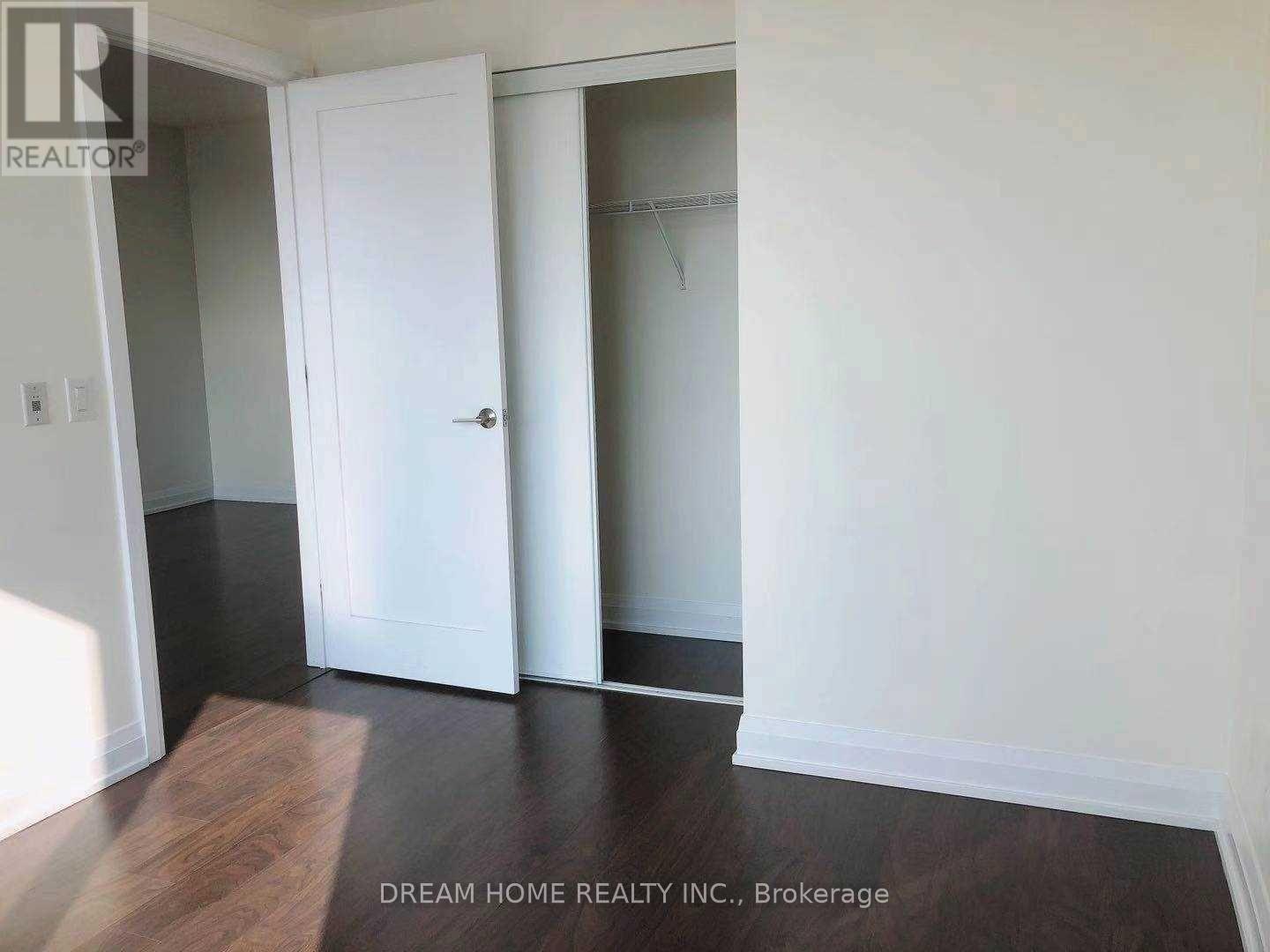 Photo 2 of 2618 5 Sheppard Avenue E, Toronto ON
