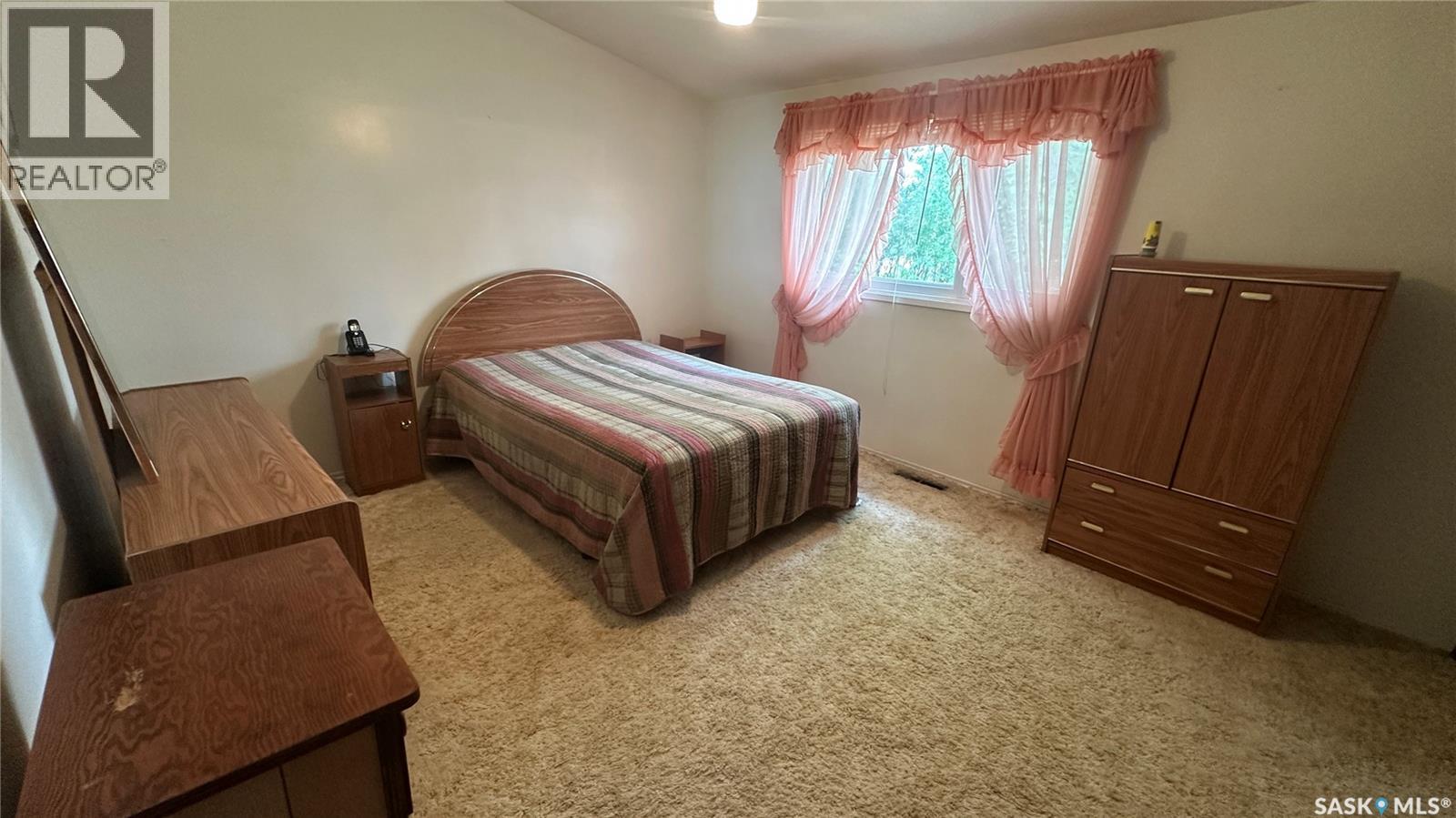 Photo 10 of 1004 96th Avenue W, Tisdale SK